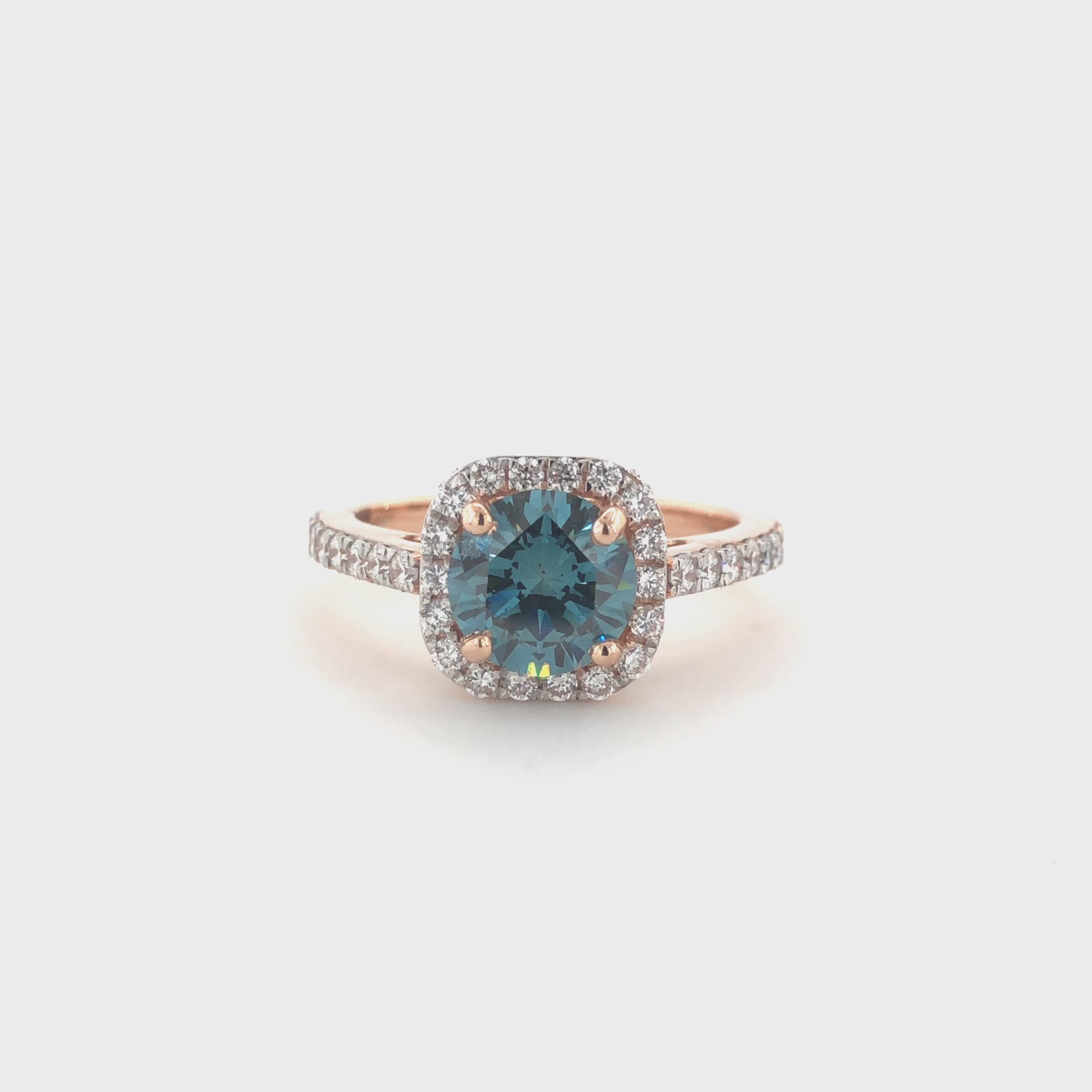 La DiaMantés | Blue Radiance Halo Ring